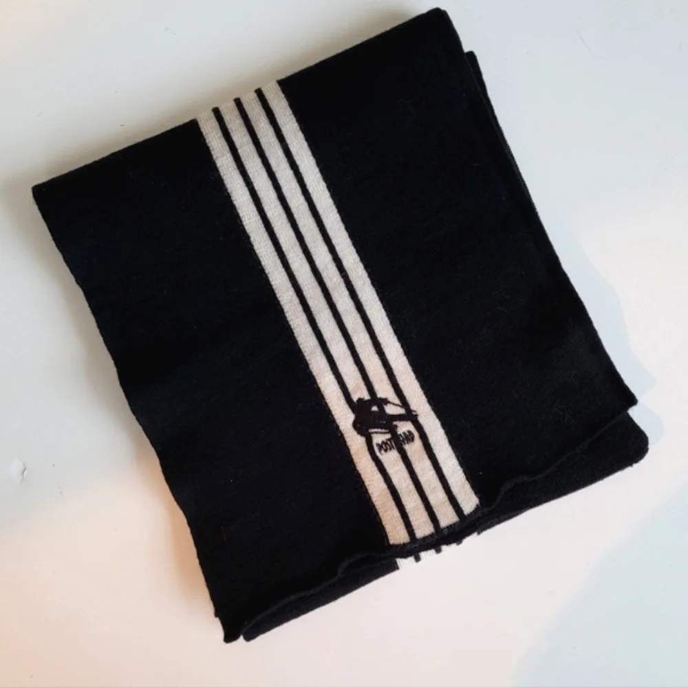 Black & White Striped Long Knit Ski Racing Winter Scarf